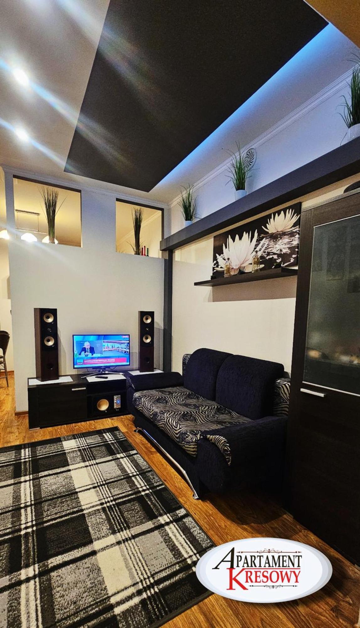 Apartament Kresowy Parter 3 Pokoje Duza Lazienka Kabino-Wanna Spa Wi Fi Ekspres 2X Smart Tv Antresola Parking Free Plac Zabaw Bilet Na Aquapark 150M W Cenie Hrubieszow Εξωτερικό φωτογραφία