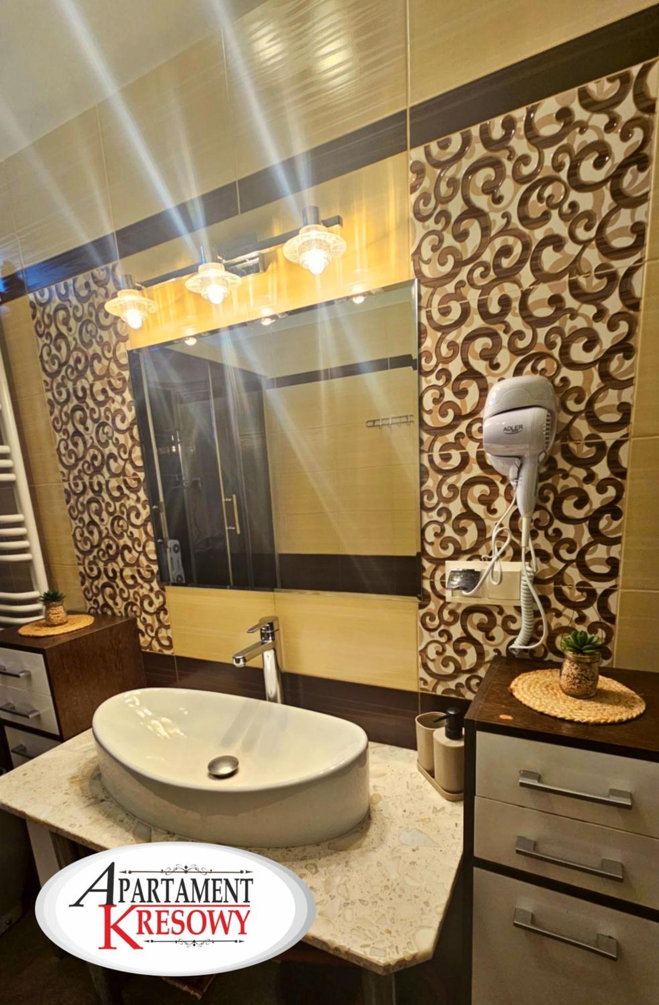 Apartament Kresowy Parter 3 Pokoje Duza Lazienka Kabino-Wanna Spa Wi Fi Ekspres 2X Smart Tv Antresola Parking Free Plac Zabaw Bilet Na Aquapark 150M W Cenie Hrubieszow Εξωτερικό φωτογραφία